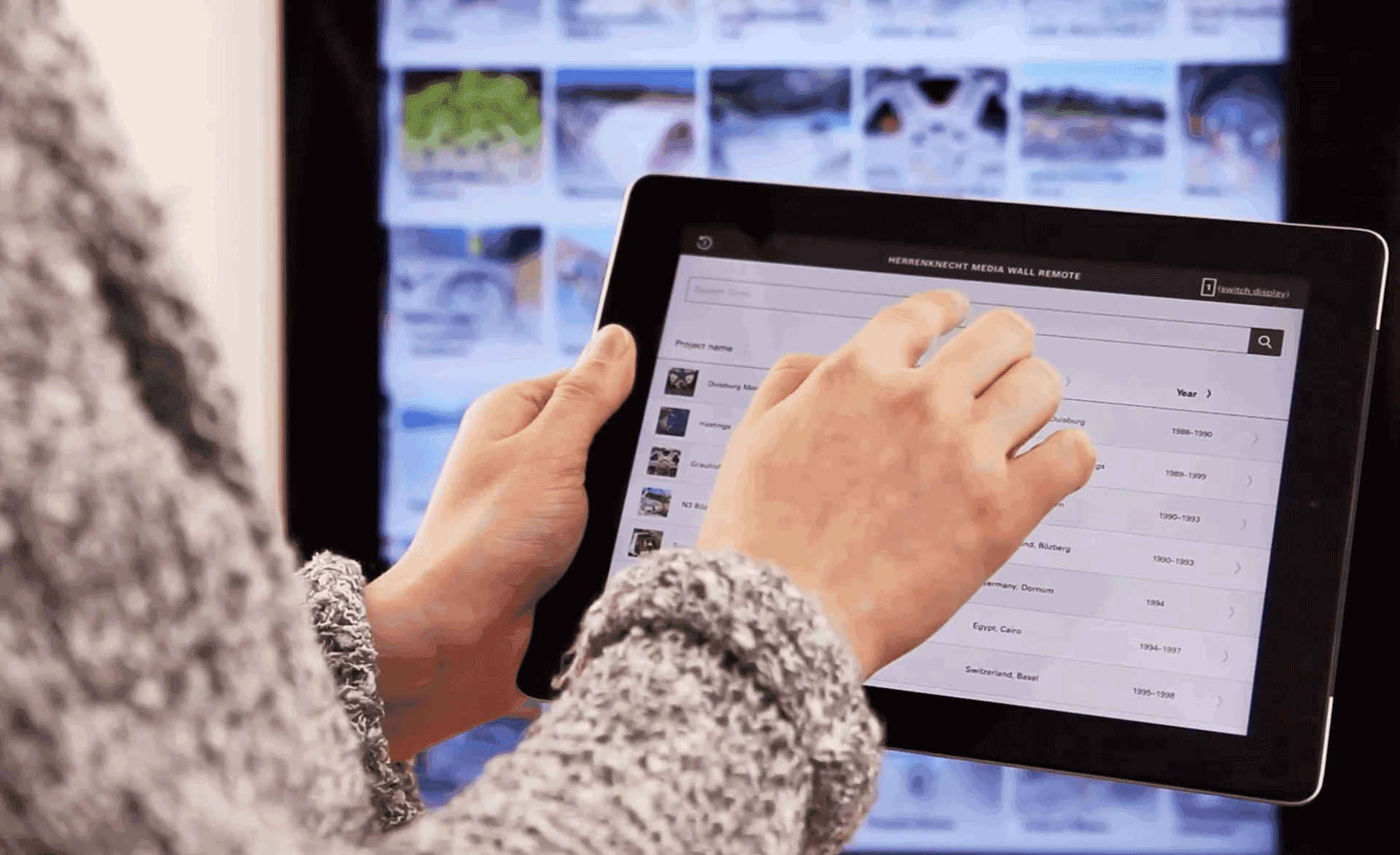 iPad for media wall control